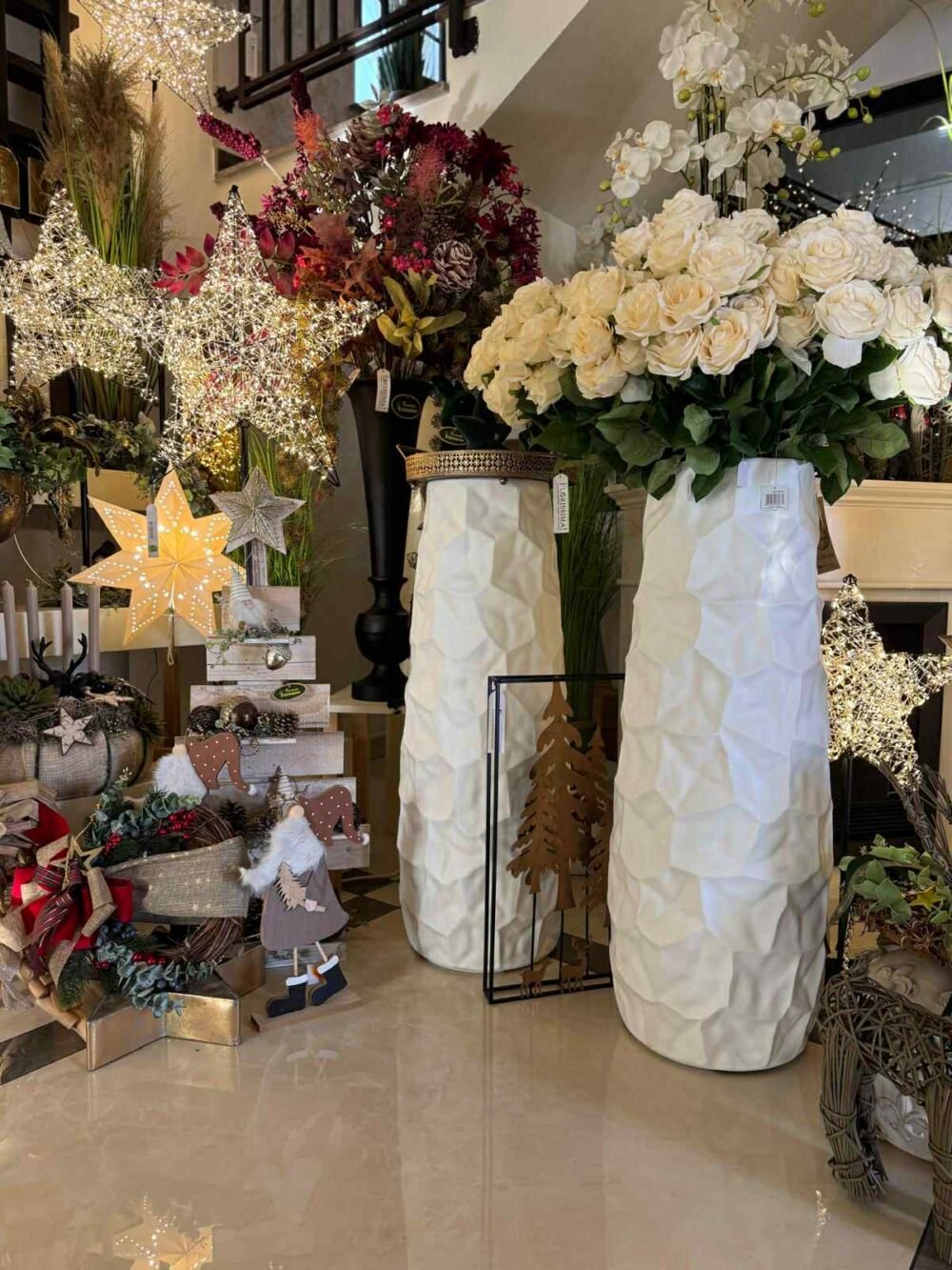 GHIVEC-INALT-ALB-LUXURY-e1763453150681.jpg GHIVECI ALB LUXURY - imagine 1